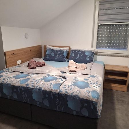Apartmani Venecia Prozor Exterior photo